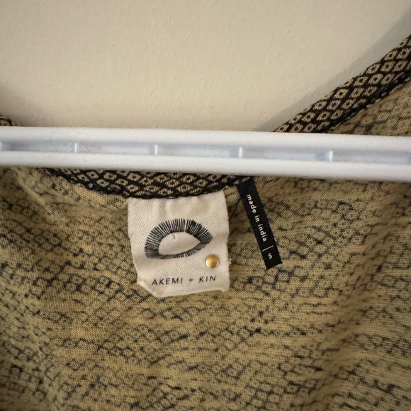 ANTHROPOLOGIE Akemie + Kin Beaded Top SZ S - Picture 5 of 5